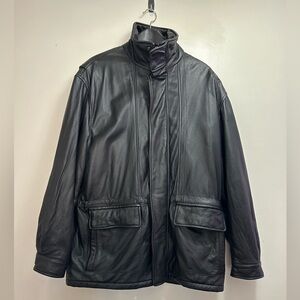 Vintage London Fog Men’s Black leather Bomber/Motorcycle jacket SZ M Insulated